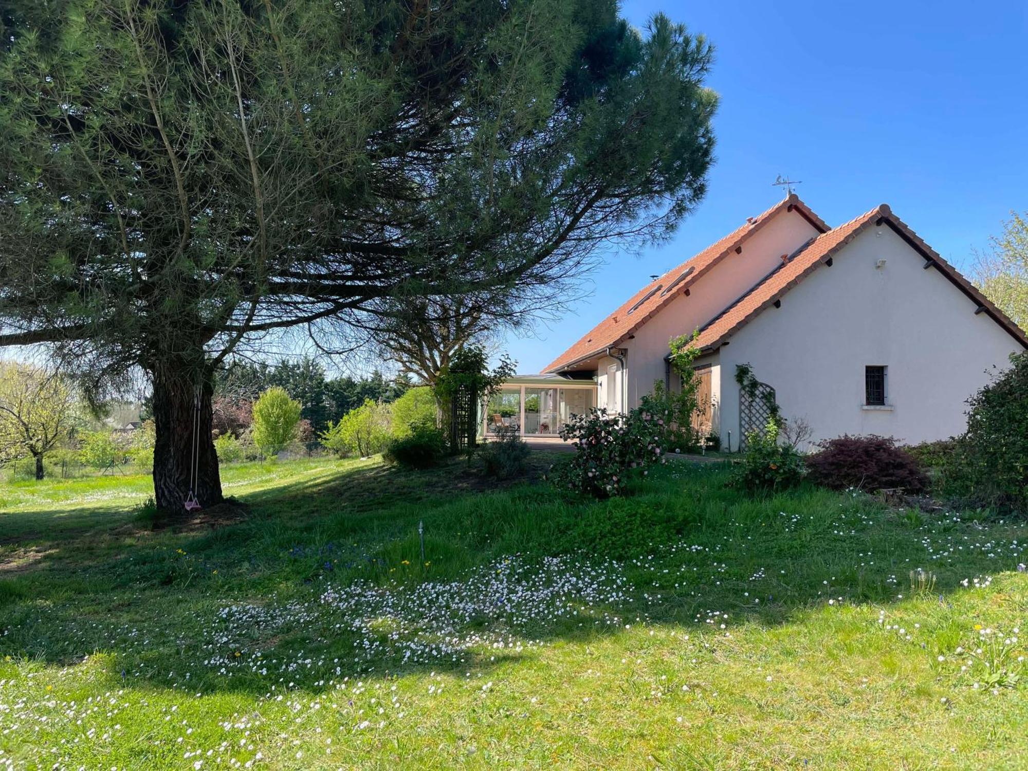 Des Roux Et Des Pious Suite De 35 A 60 M2 Et 3 Chambres Pour Groupe De 2 A 6 Personnes Civray-de-Touraine Exterior photo